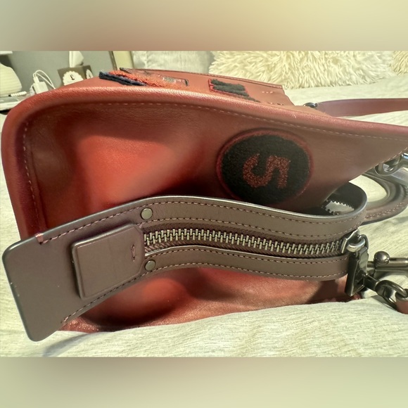 Coach Rogue 25 with Varsity Patches - Picture 3 of 9